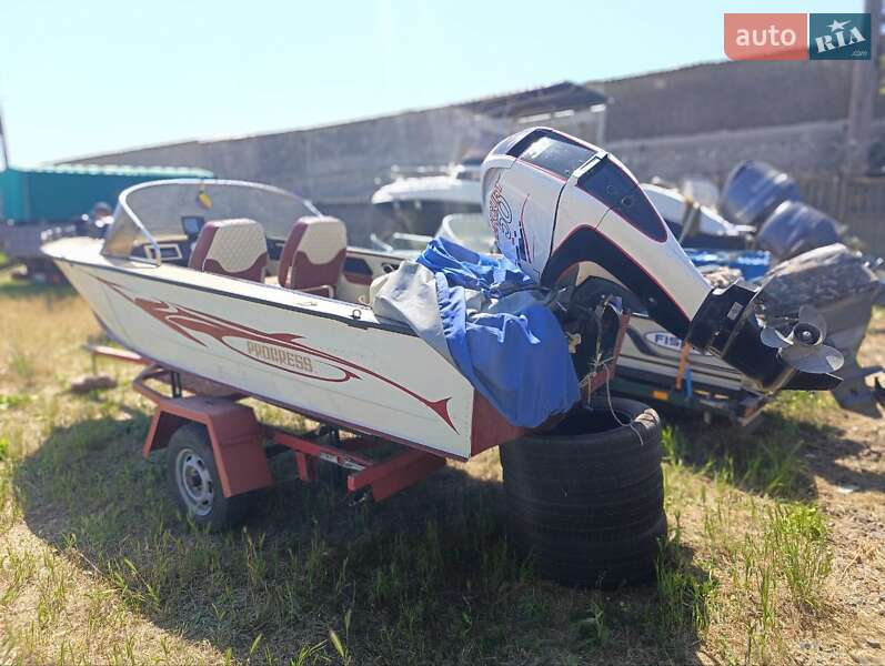 Катер Прогресс 4 1976 в Одессе