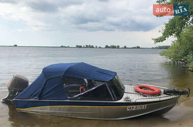 Катер Прогресс 4 1980 в Черкассах