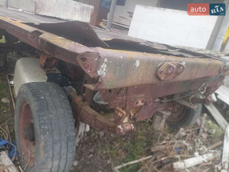 Шасси ПТС 2 1980 в Лановцах