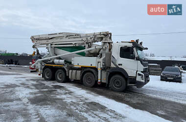 Бетононасос Putzmeister BSA 2015 в Львове