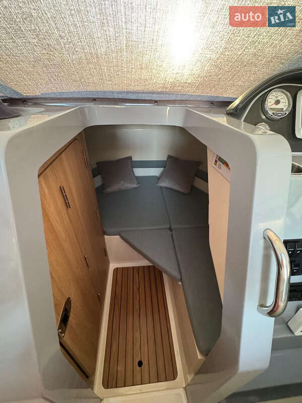 Катер Quicksilver Activ 2013 в Києві фото 11 Катер Quicksilver Activ 2013 в Києві