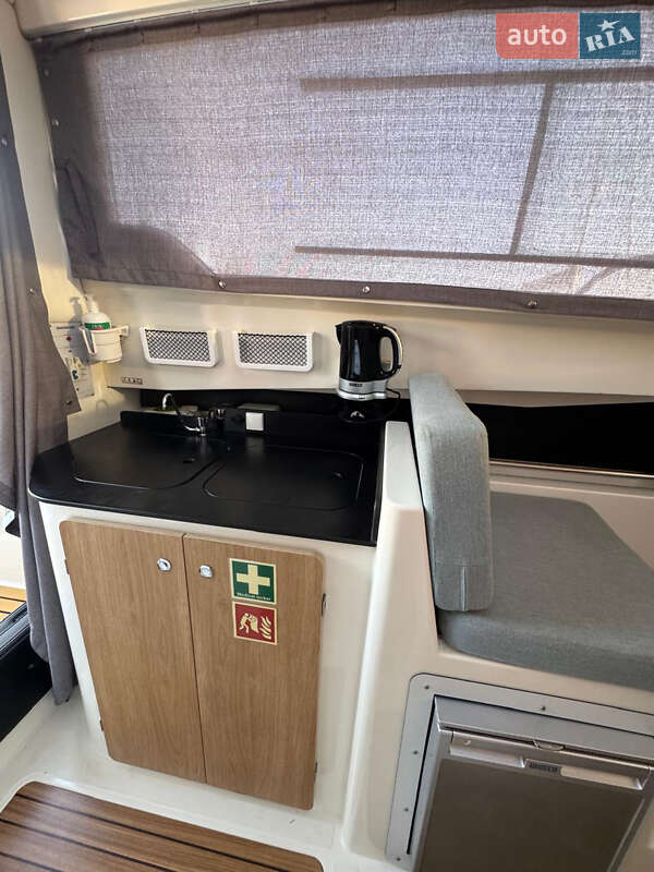 Катер Quicksilver Activ 2013 в Києві фото 21 Катер Quicksilver Activ 2013 в Києві