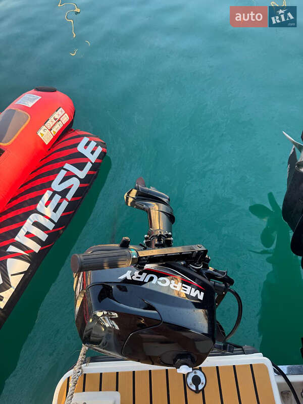 Катер Quicksilver Activ 2013 в Києві фото 34 Катер Quicksilver Activ 2013 в Києві