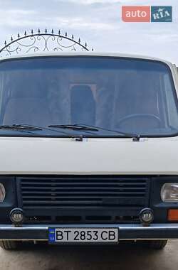 Универсал РАФ 2203 1993 в 
