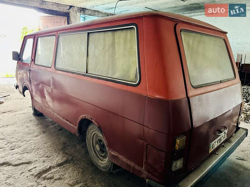 Микроавтобус РАФ 2203 1987 в Ивано-Франковске