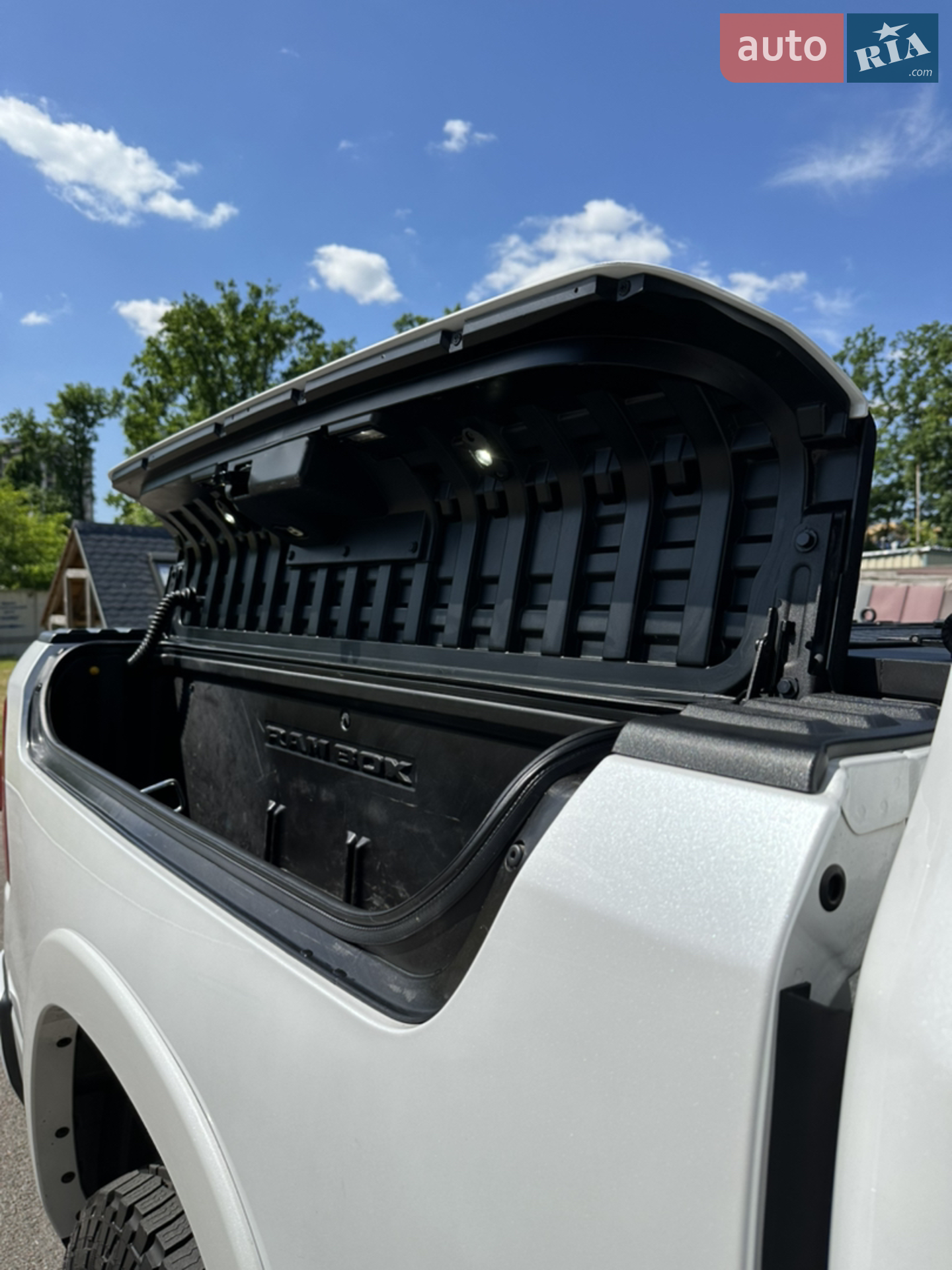 2019 RAM 1500 - мініатюра 20