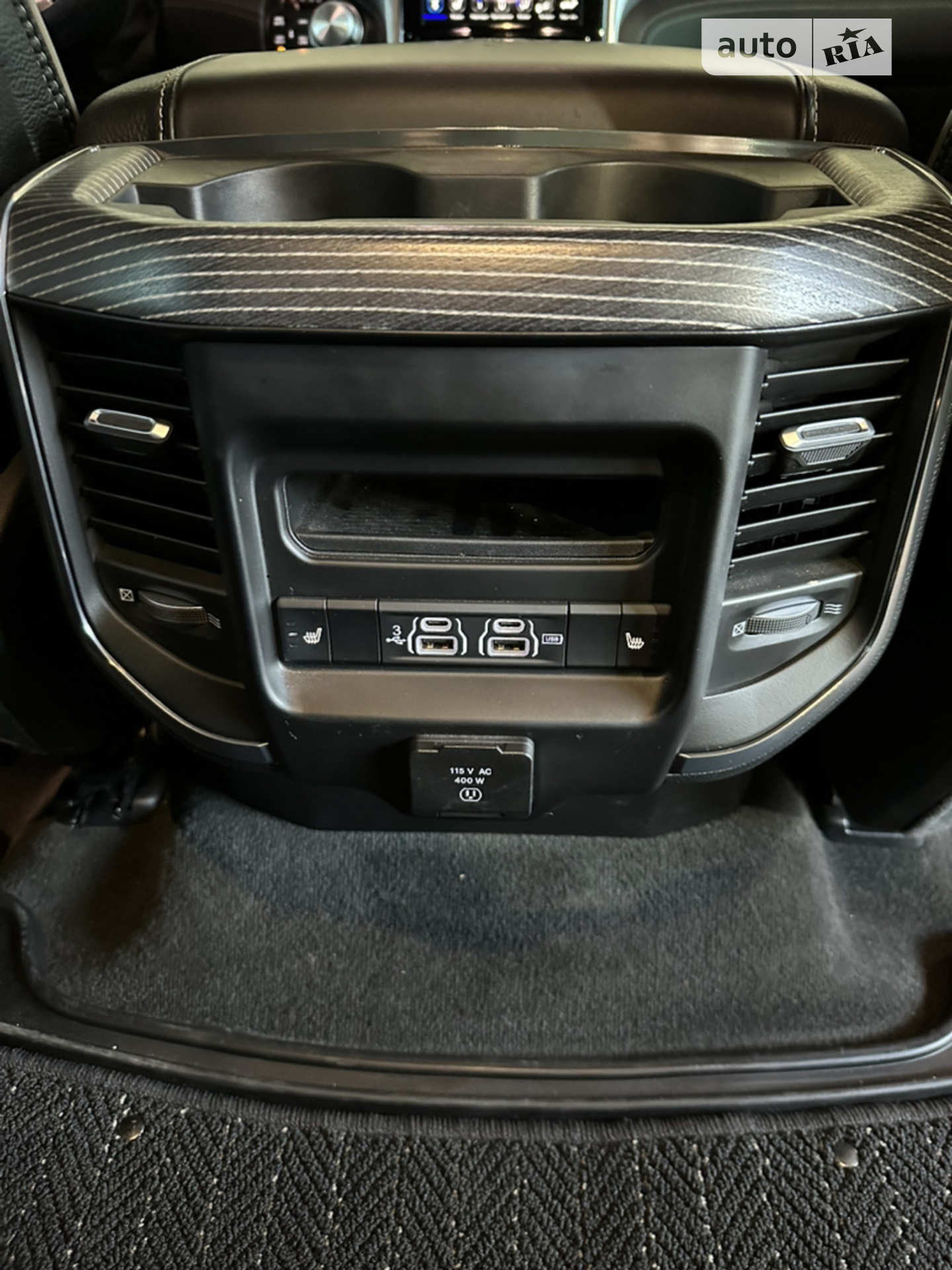 2019 RAM 1500 - мініатюра 23