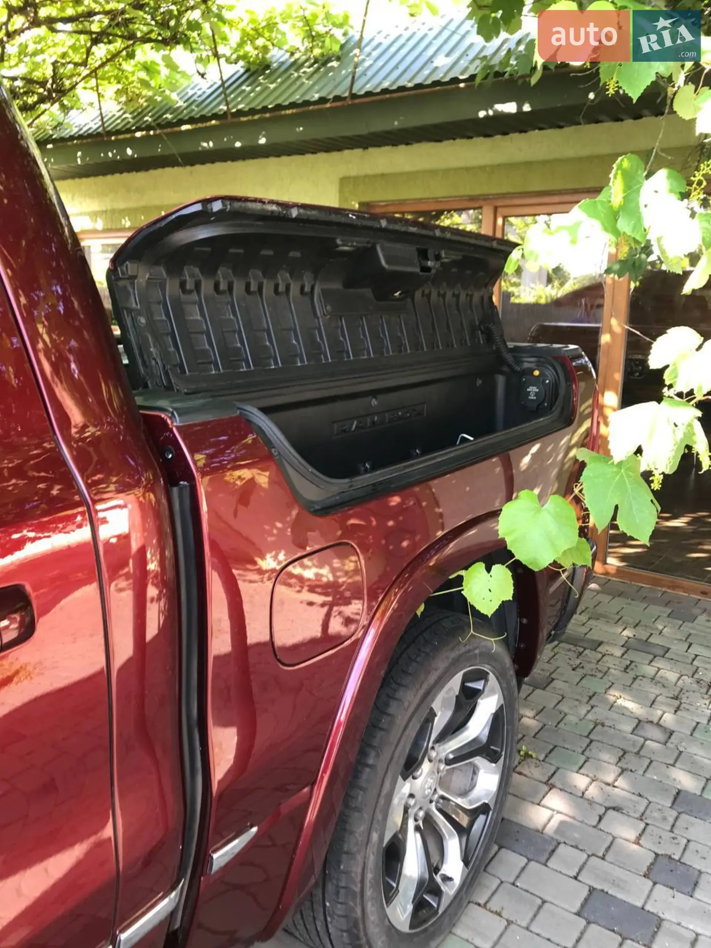 2019 RAM 1500 - мініатюра 25