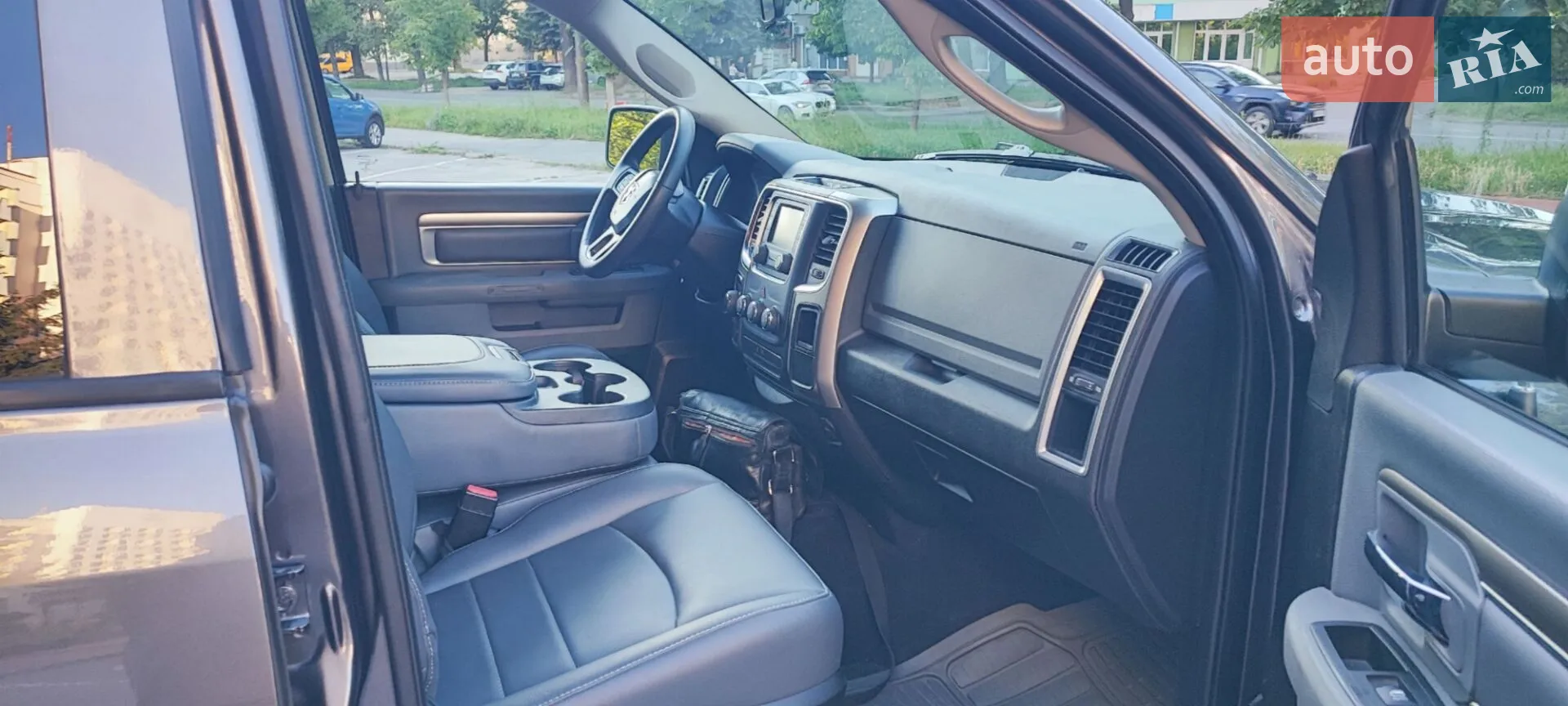 2019 RAM 1500 - мініатюра 29