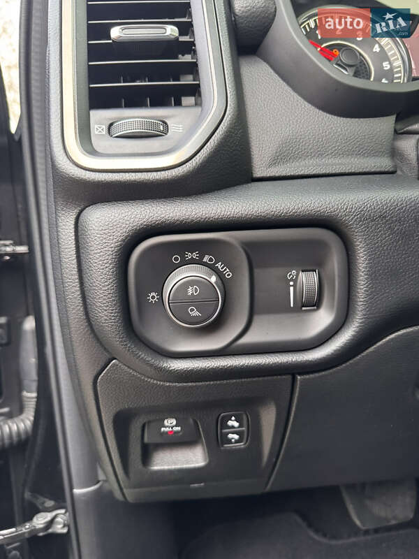 Пикап Ram 1500 2019 в Сумах