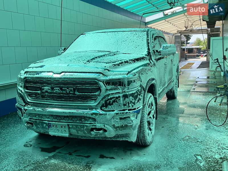 Пикап Ram 1500 2022 в Черновцах