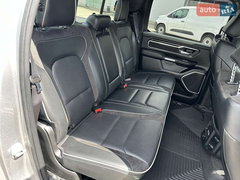 Пикап Ram 1500 2022 в Киеве