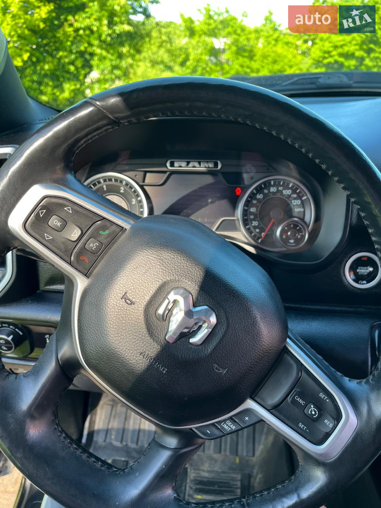 2019 RAM 1500 - мініатюра 47