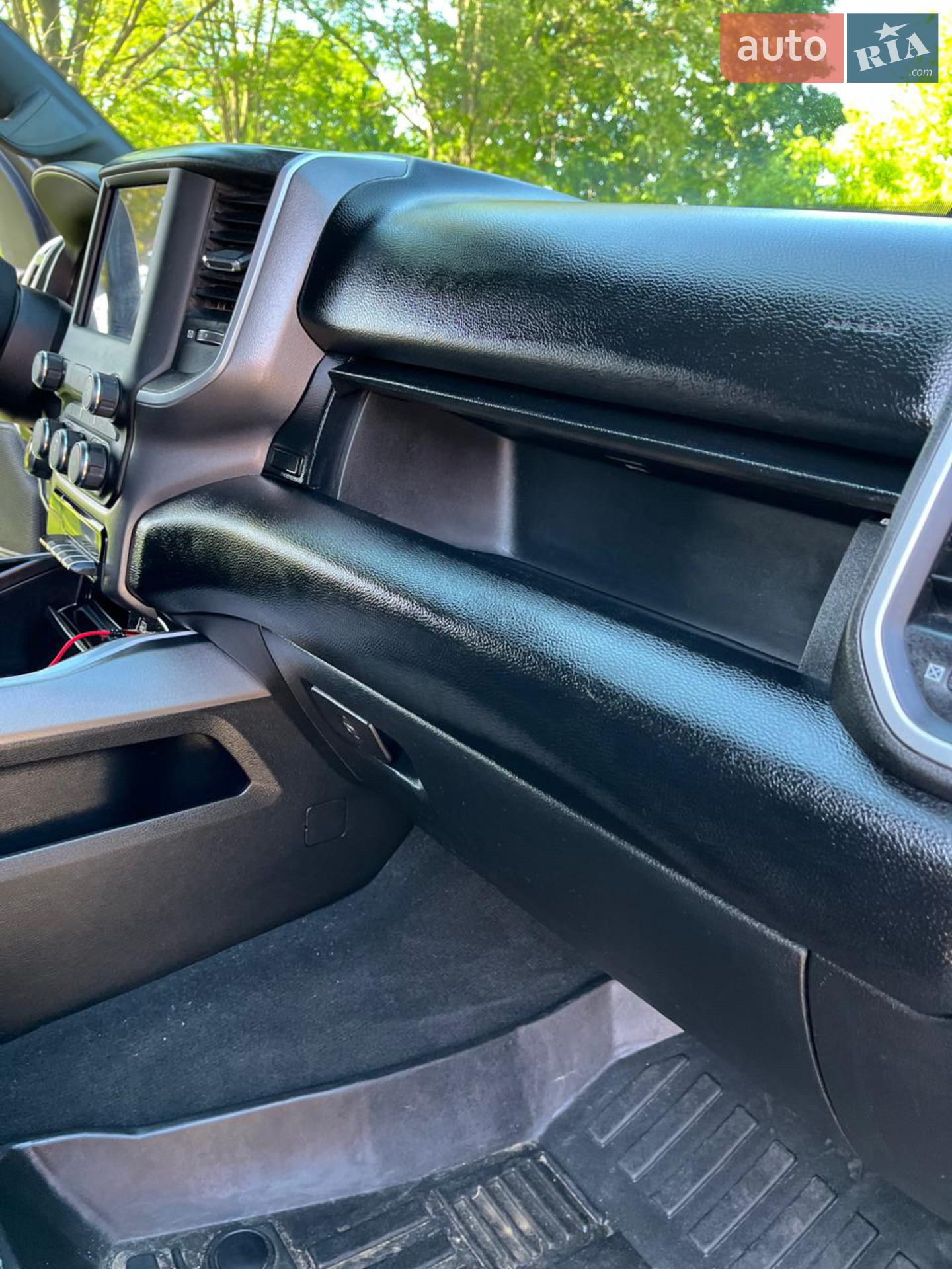 2019 RAM 1500 - мініатюра 61