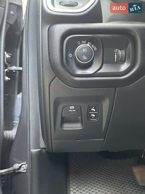 Пикап Ram 1500 2019 в Чернигове