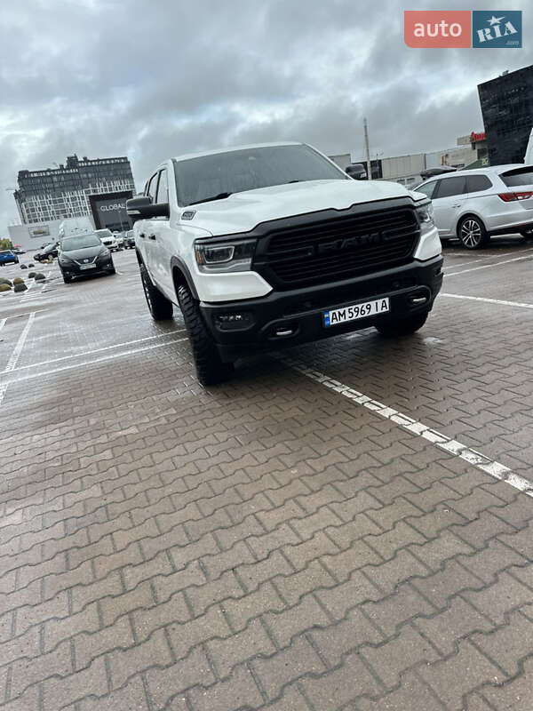 Пикап Ram 1500 2021 в Радомышле