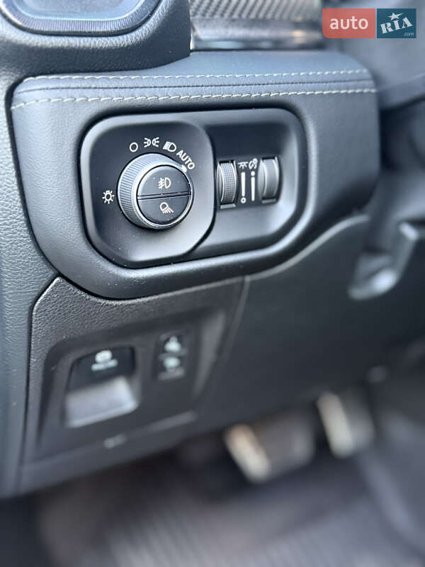 Пикап Ram 1500 2022 в Ровно