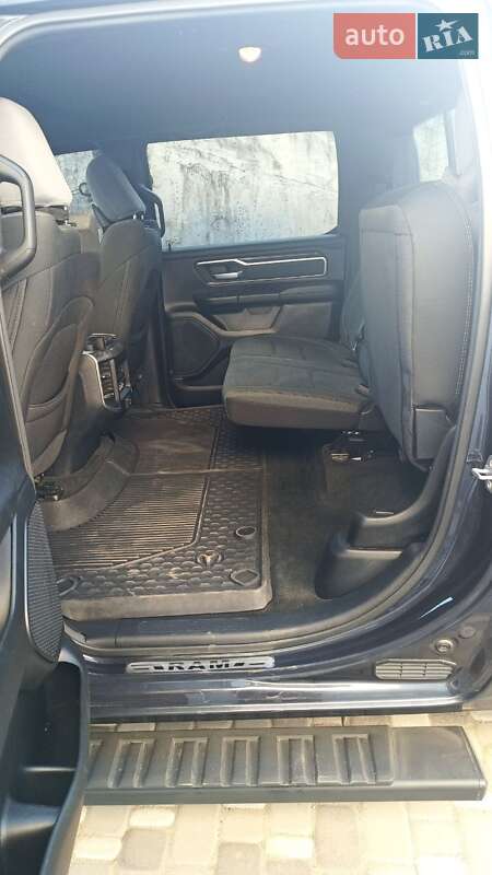 Пикап Ram 1500 2021 в Сумах