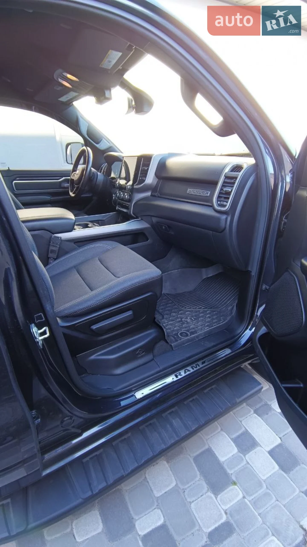 2021 RAM 1500 - мініатюра 25