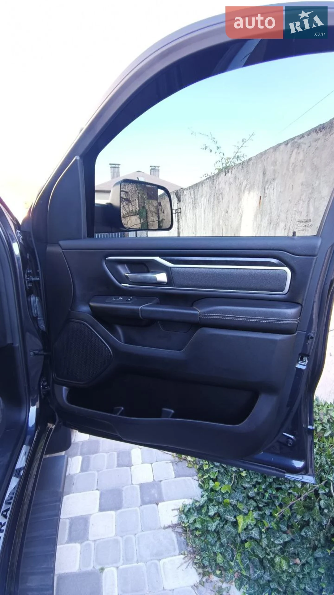 2021 RAM 1500 - мініатюра 26
