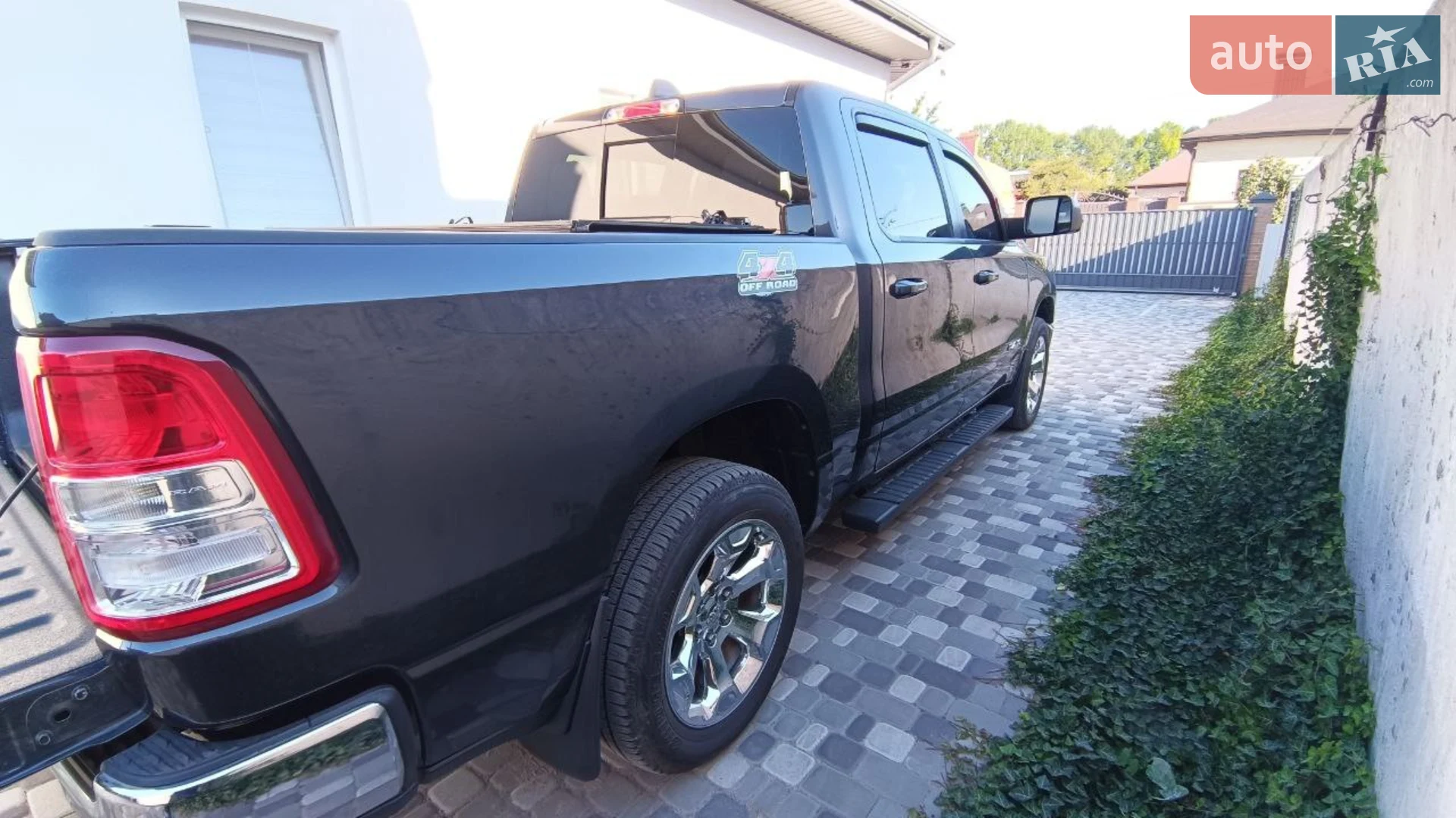 2021 RAM 1500 - мініатюра 28