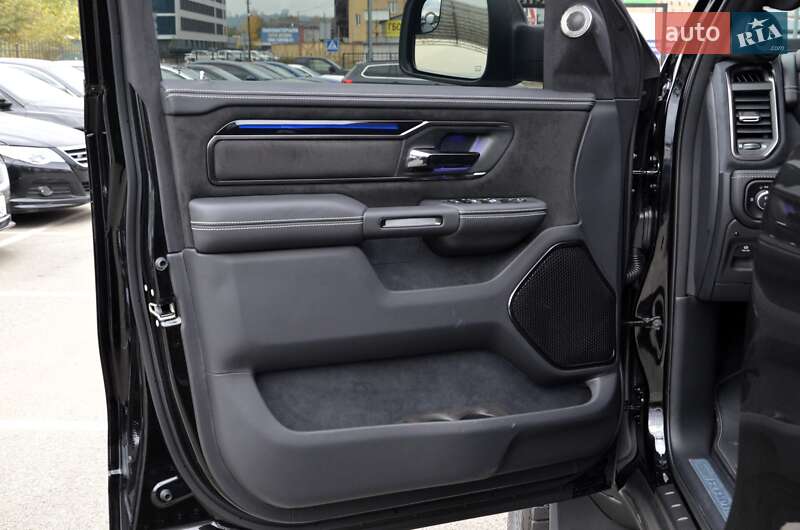 Пікап Ram 1500 2023 в Києві