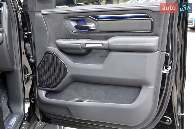 Пикап Ram 1500 2023 в Киеве фото 52 Пикап Ram 1500 2023 в Киеве
