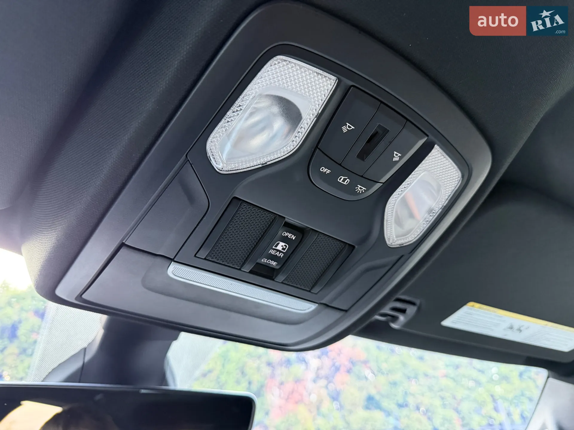2019 RAM 1500 - мініатюра 30