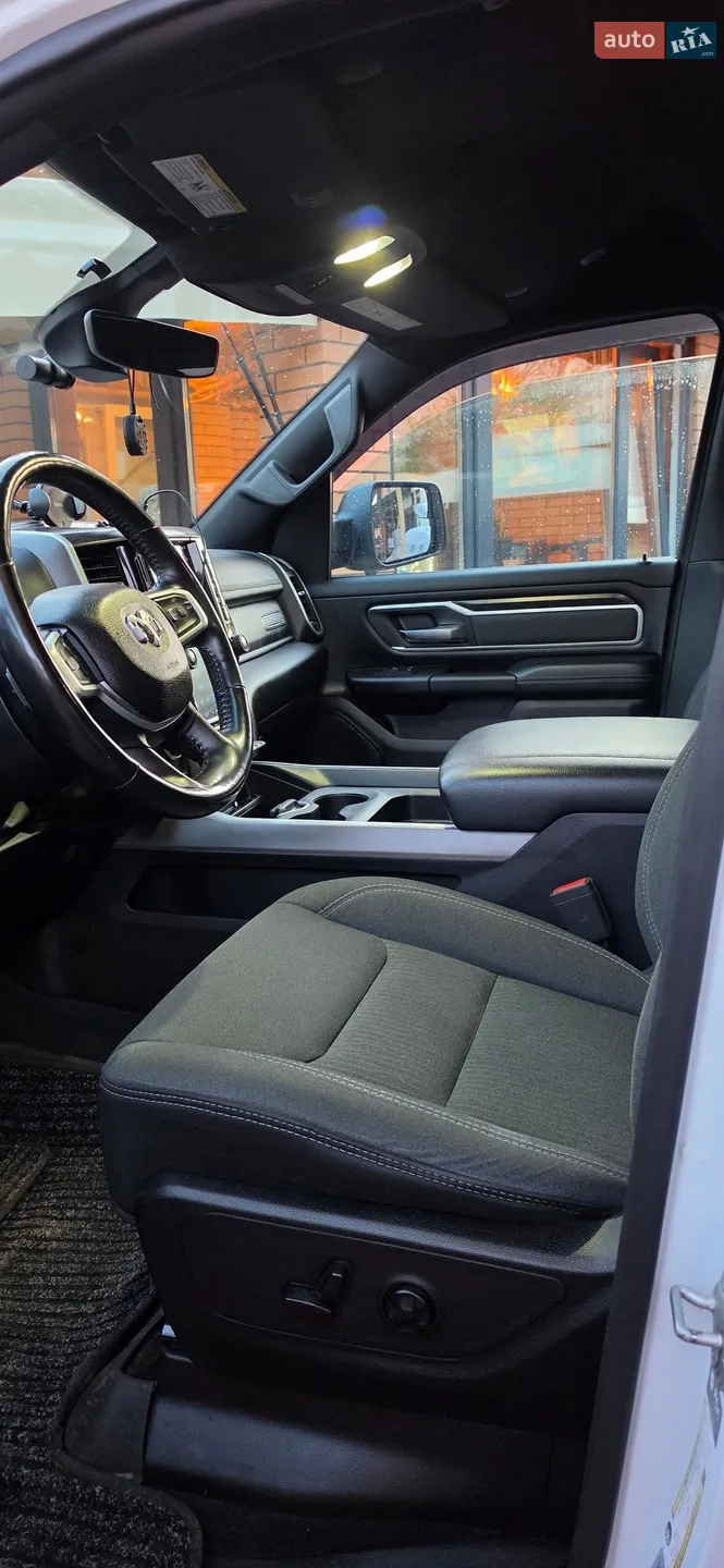 2022 RAM 1500 - мініатюра 17