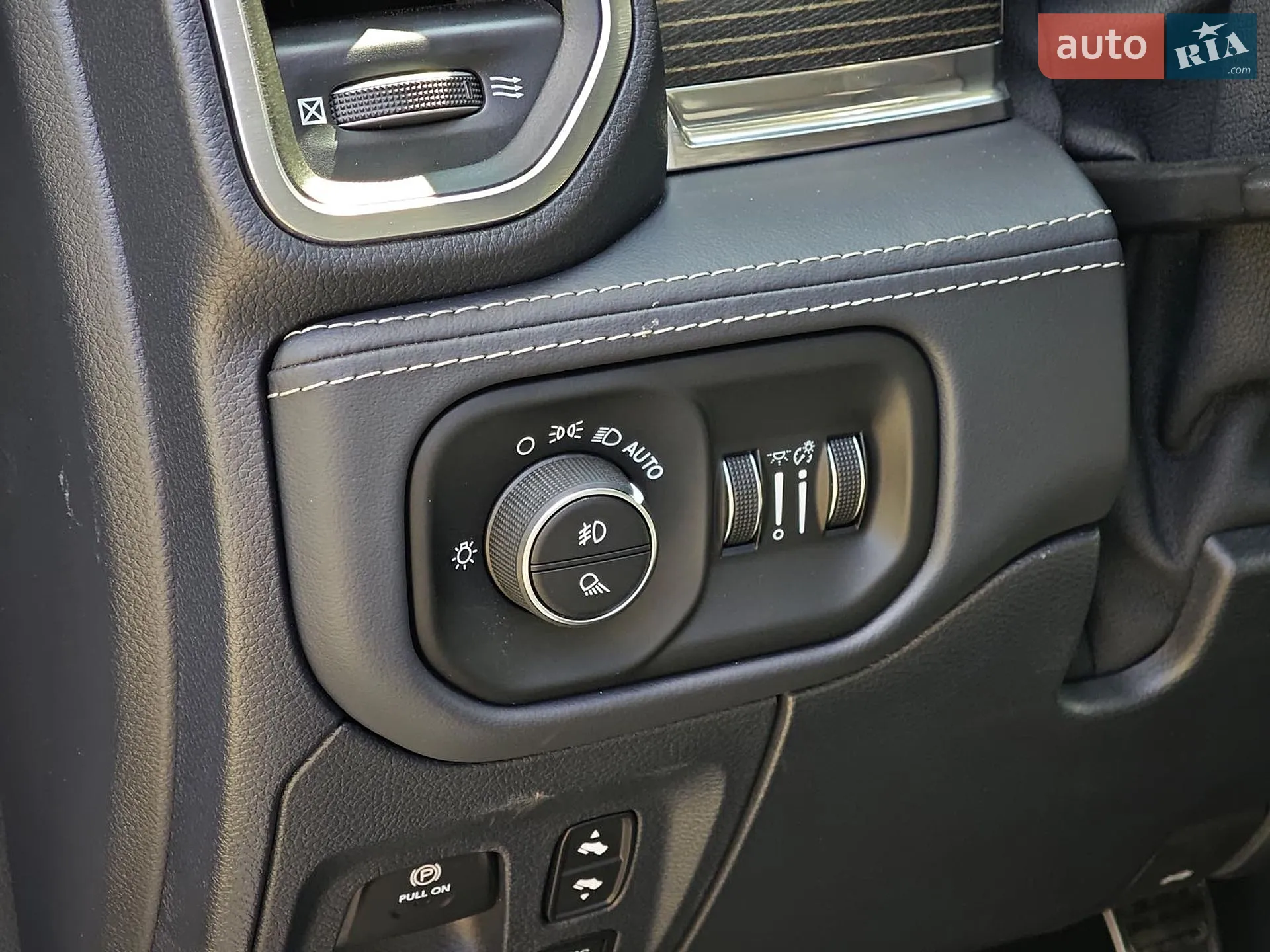 2022 RAM 1500 - мініатюра 31