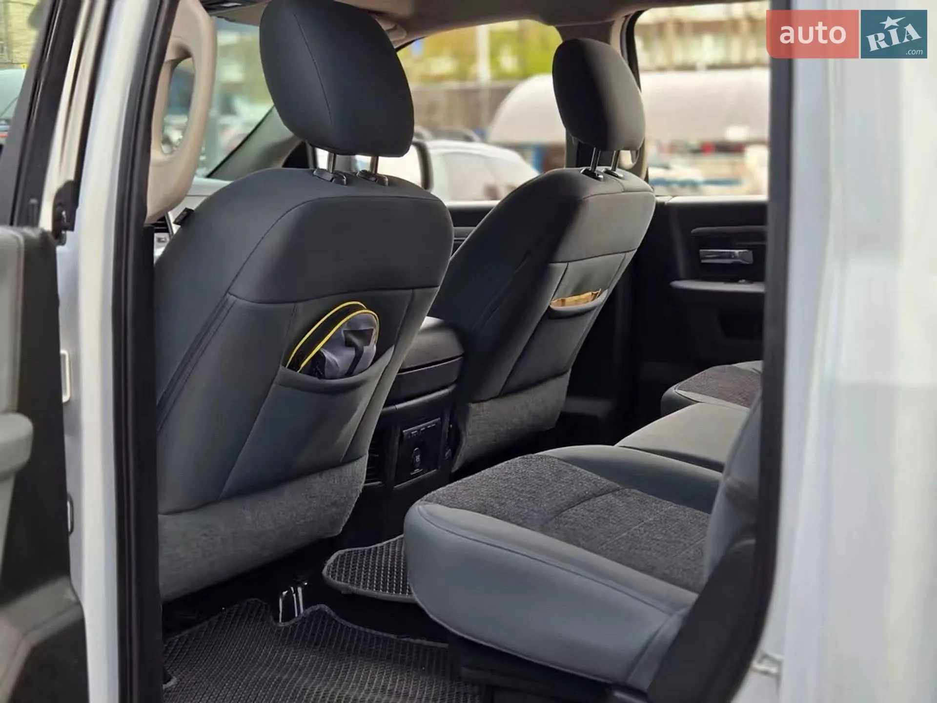 2019 RAM 1500 - мініатюра 18