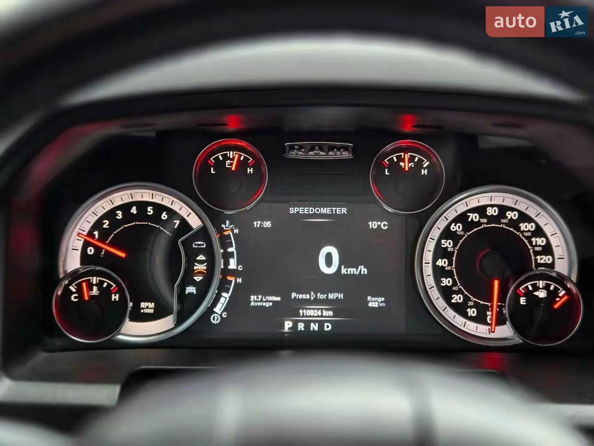 2019 RAM 1500 - мініатюра 28