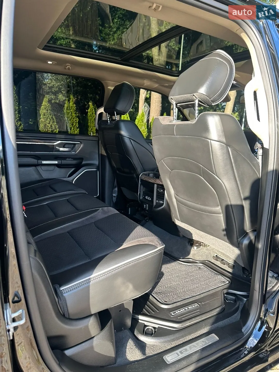 2020 RAM 1500 - мініатюра 20