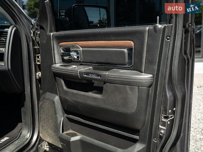 Пикап Ram 1500 2018 в Черновцах