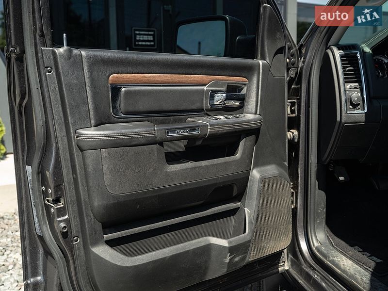 Пикап Ram 1500 2018 в Черновцах