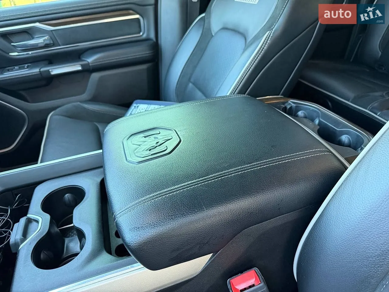 2021 RAM 1500 - мініатюра 28