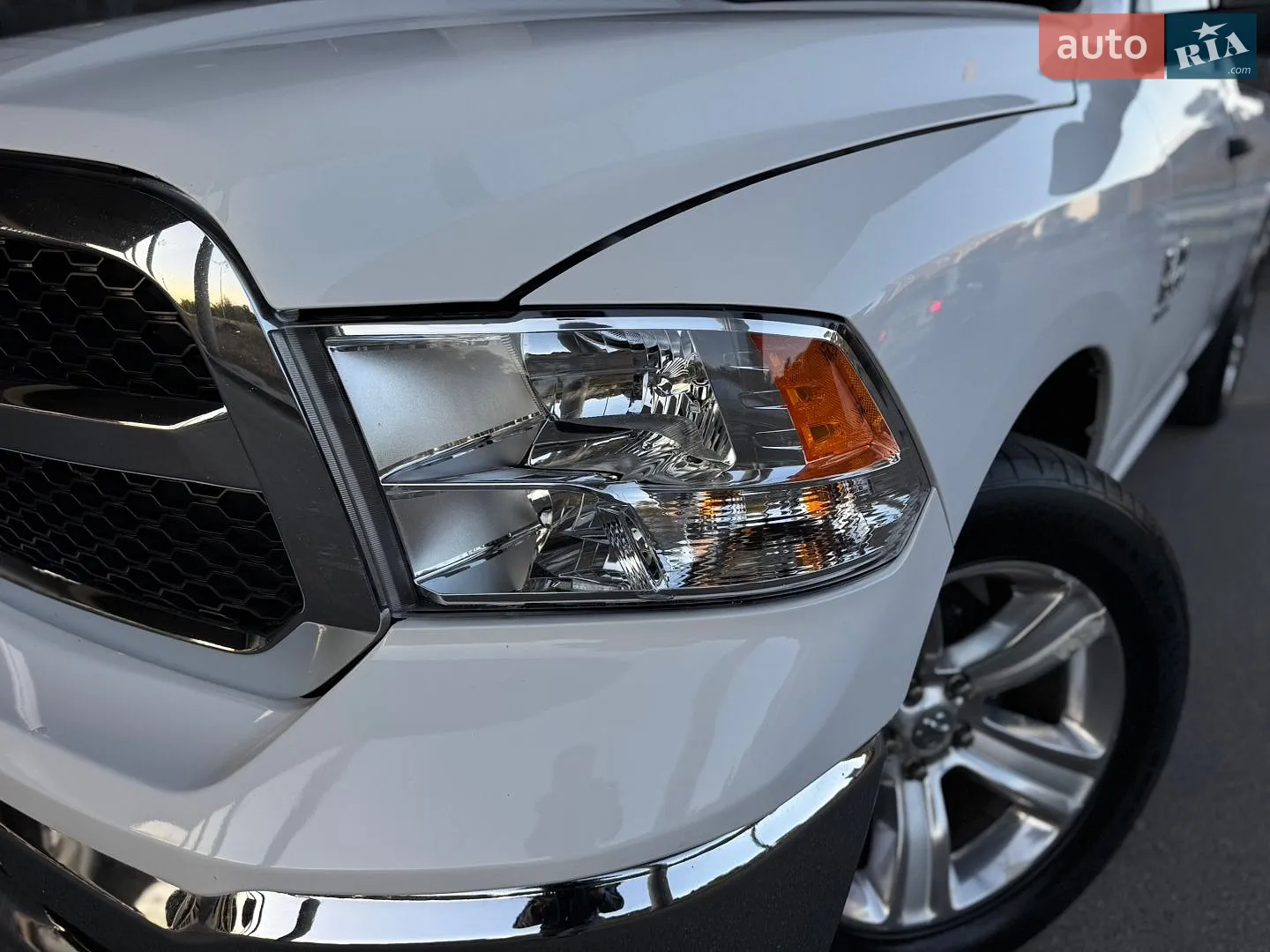 2019 RAM 1500 - мініатюра 4