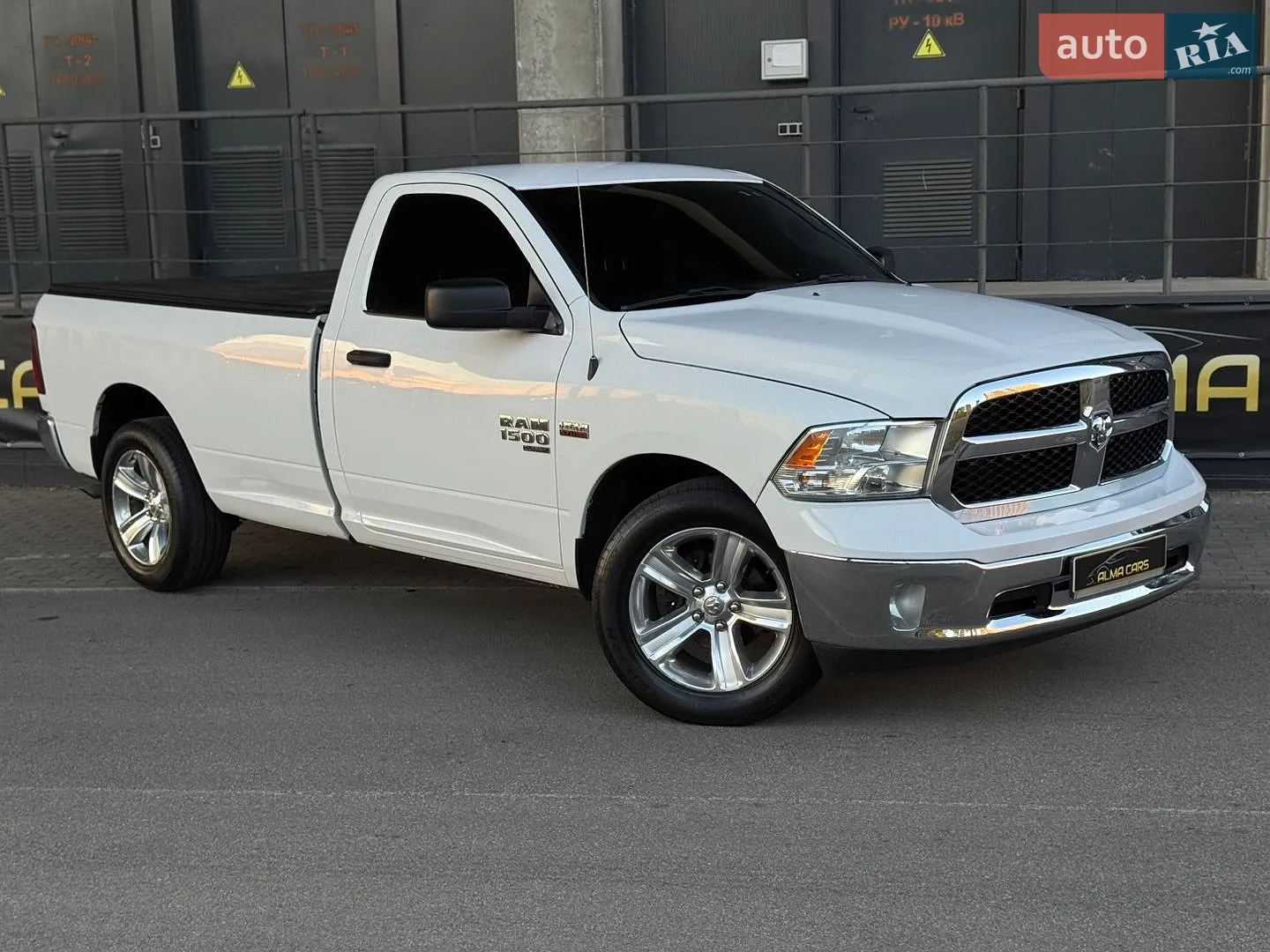 2019 RAM 1500 - мініатюра 9