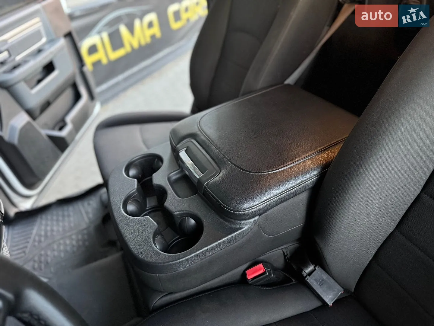 2019 RAM 1500 - мініатюра 44