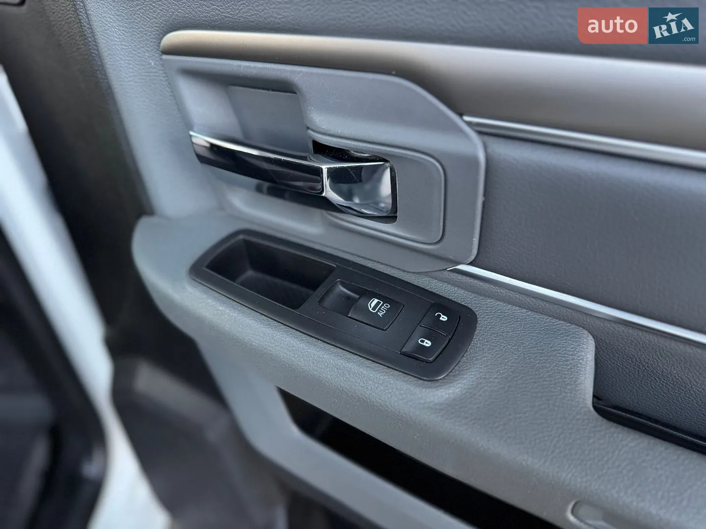 2019 RAM 1500 - мініатюра 48