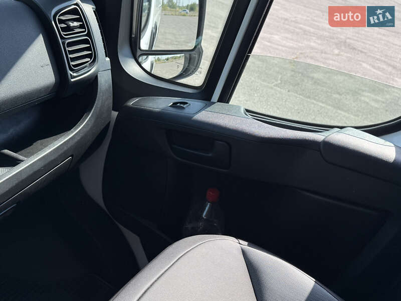 Вантажний фургон Ram Promaster 2024 в Дніпрі фото 31 Вантажний фургон Ram Promaster 2024 в Дніпрі