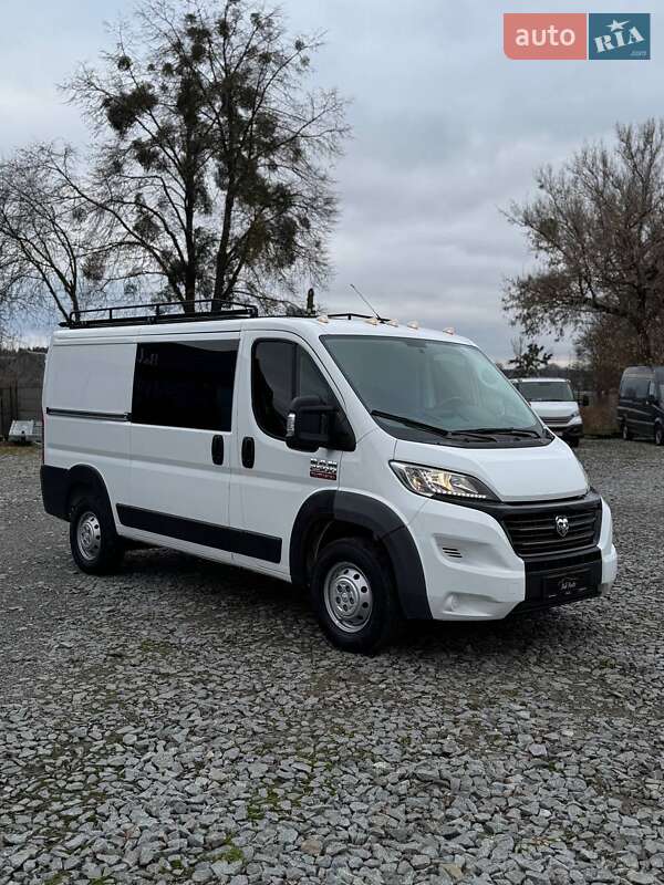 Вантажопасажирський фургон Ram Promaster 2020 в Бродах фото 9 Вантажопасажирський фургон Ram Promaster 2020 в Бродах