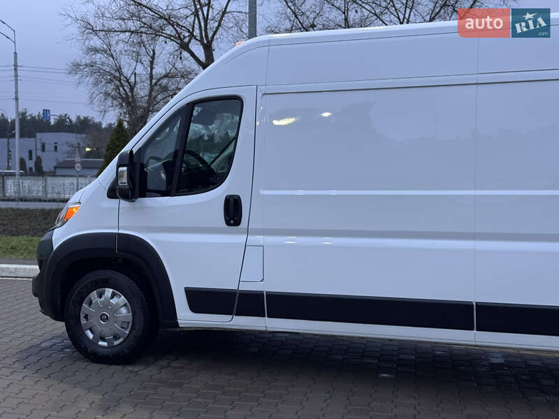 Грузовой фургон Ram Promaster 2024 в Киеве фото 22 Грузовой фургон Ram Promaster 2024 в Киеве
