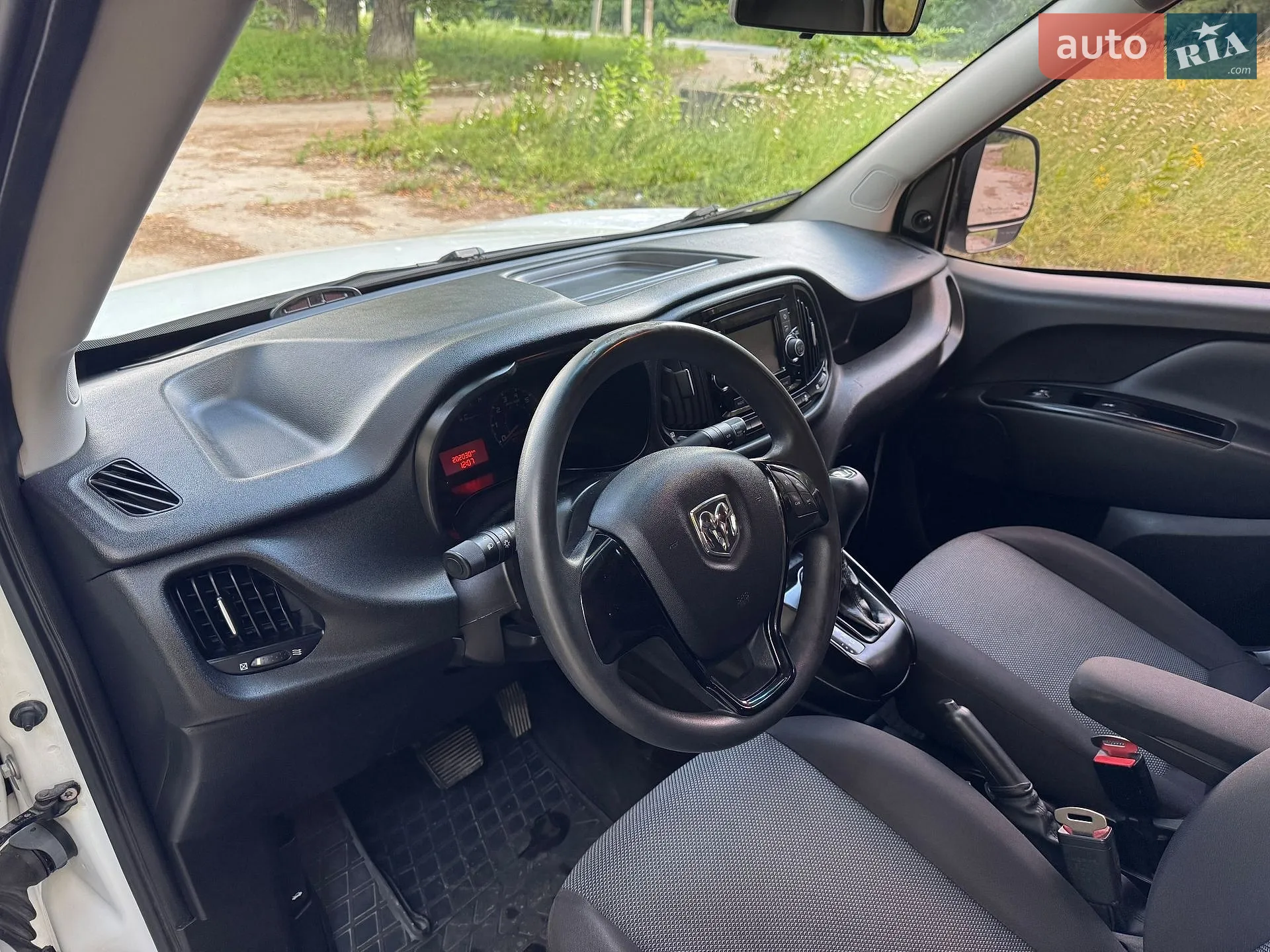 2015 RAM ProMaster City - мініатюра 10