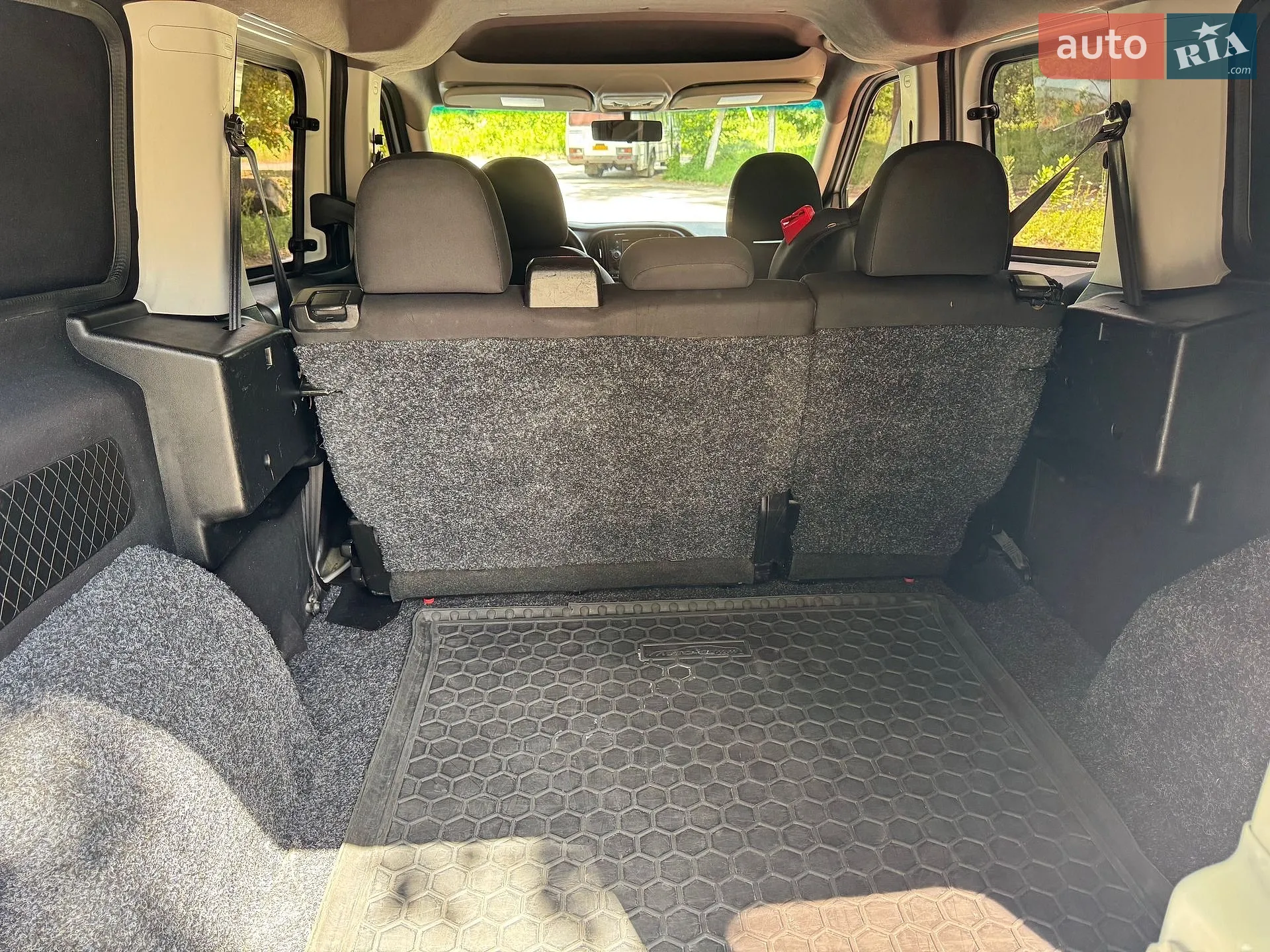 2015 RAM ProMaster City - мініатюра 12