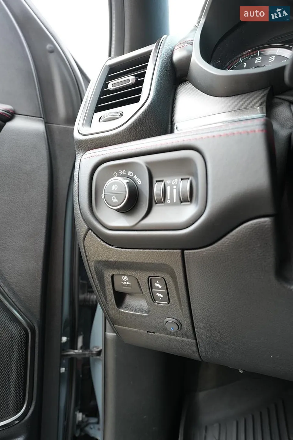 2022 RAM 1500 - мініатюра 32