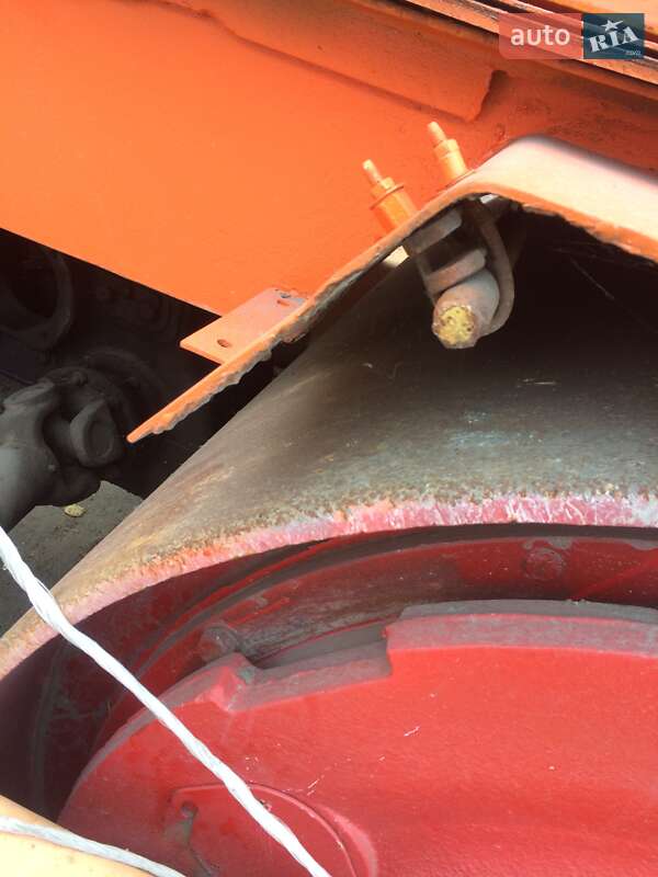 Дорожный каток Раскат ДУ 1993 в Теофиполе