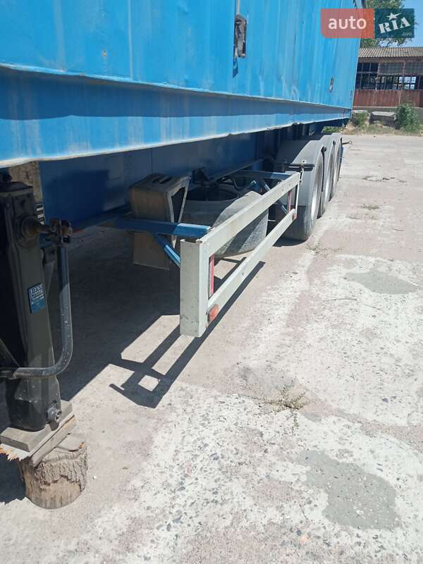 Контейнеровоз полуприцеп Raven SL 1999 в Одессе