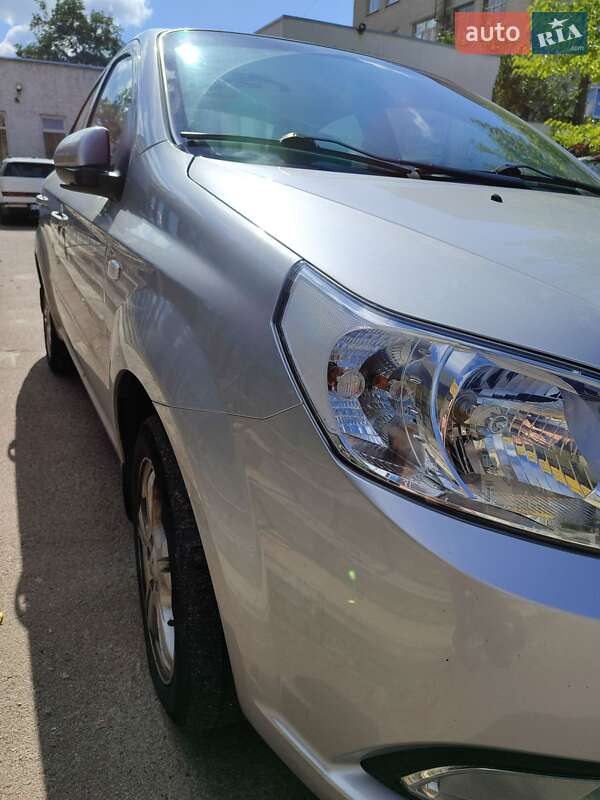 Седан Ravon Nexia R3 2020 в Киеве