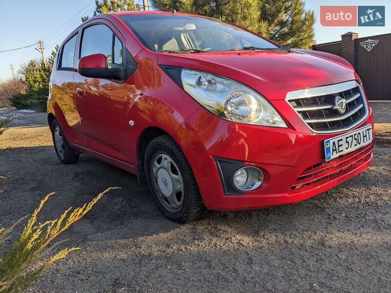 Хетчбек Ravon R2 2016 в Дніпрі